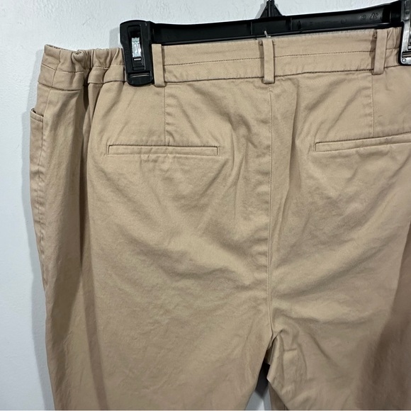 Talbots Tan Women's Bermuda Shorts - Picture 4 of 5